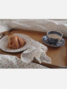 Doen Set of Four Napkins in Spring Parc Monceau